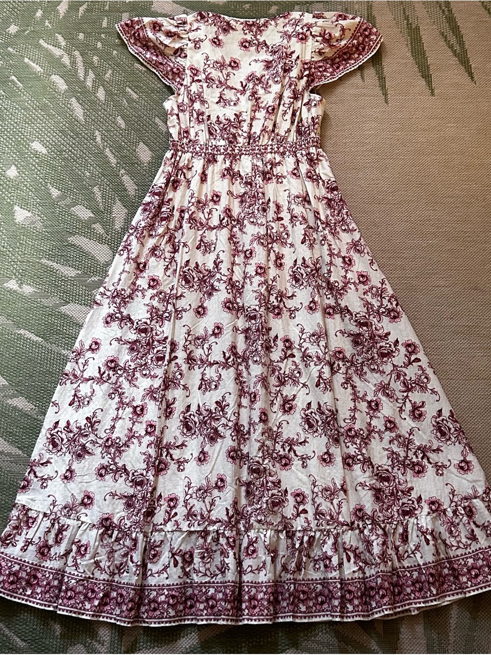 Max Studio Boho Maxi Dress with Crean & Burgundy Vintage Style Floral Print NWT - Picture 8 of 8